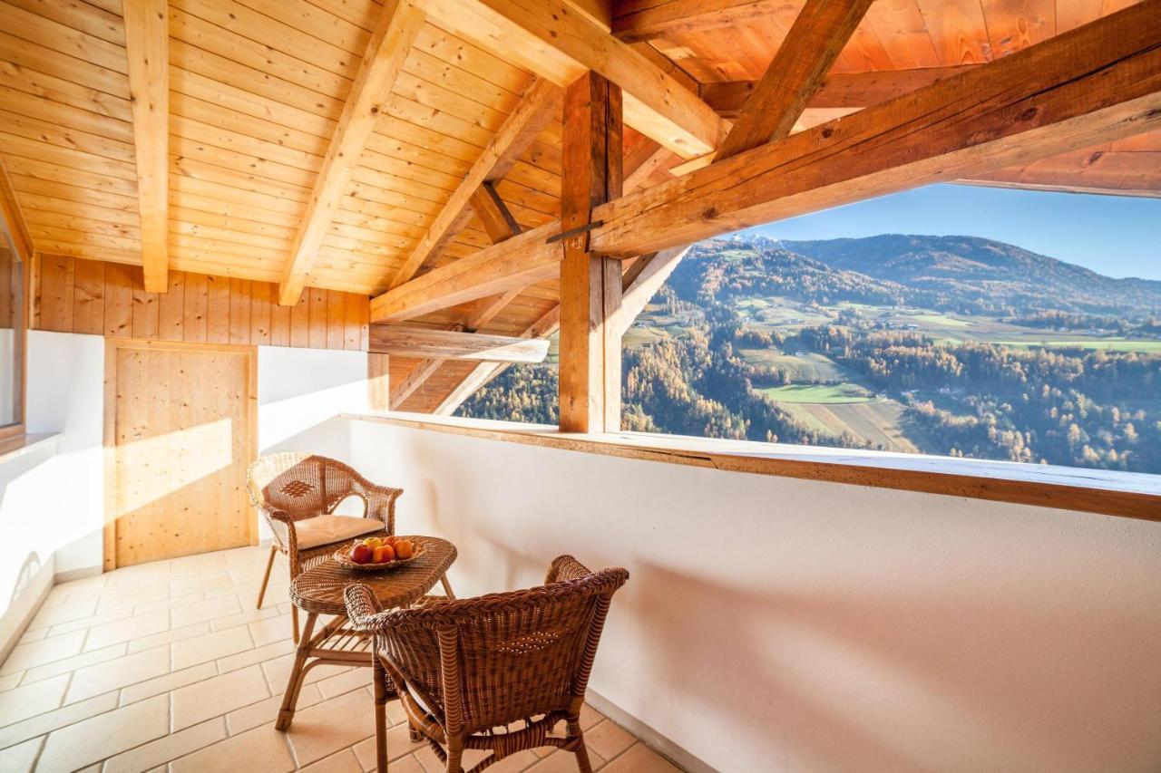 Oberegghof Ferienwohnung Hahnenkamm Rifiano Exteriör bild